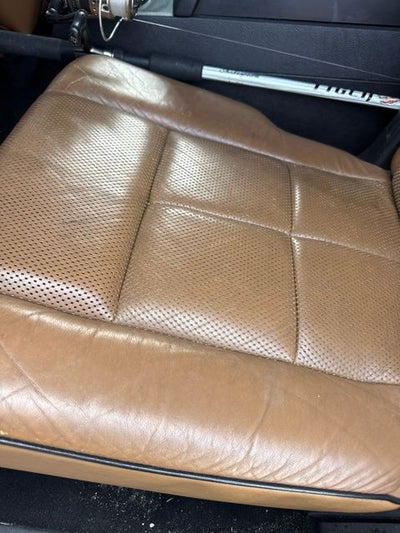 2011 Lincoln Navigator Base