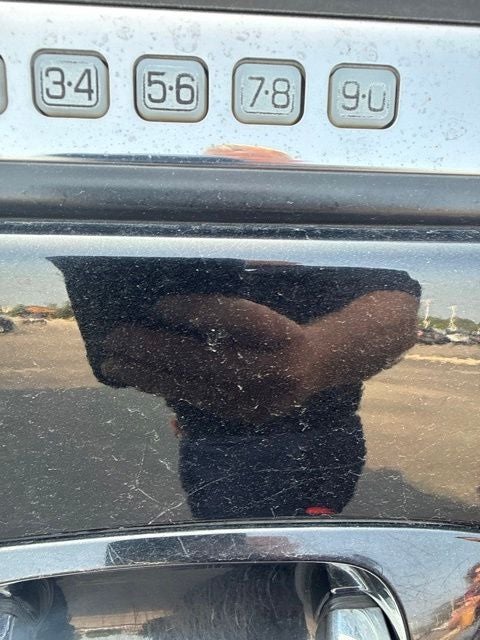 2011 Lincoln Navigator Base