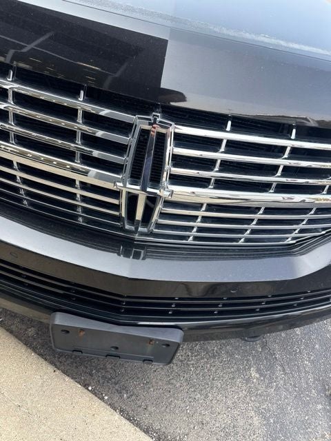 2011 Lincoln Navigator Base