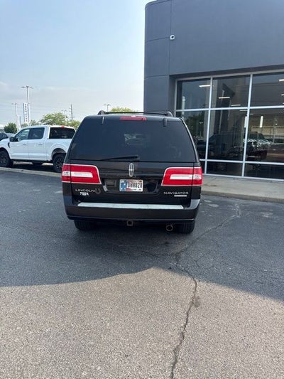 2011 Lincoln Navigator Base
