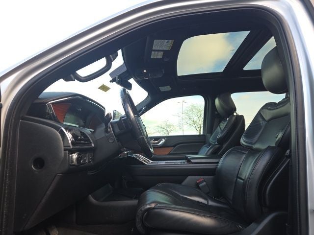 2019 Lincoln Navigator L Select