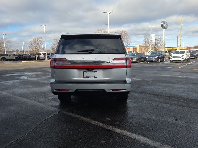 2019 Lincoln Navigator L Select