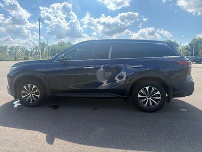 2022 INFINITI QX60 PURE
