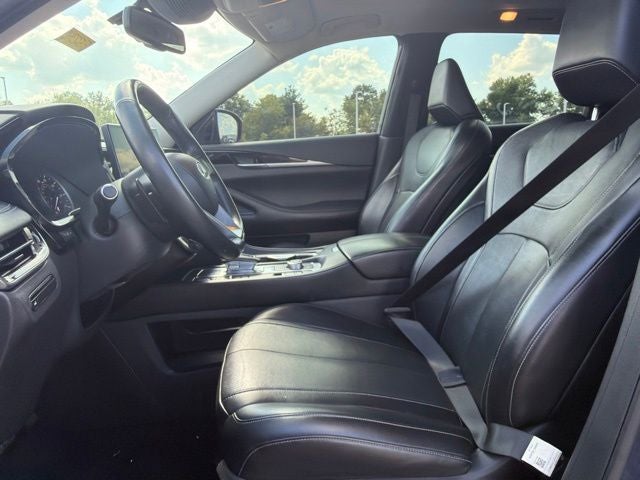 2022 INFINITI QX60 PURE