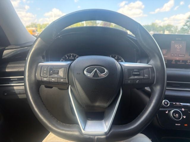 2022 INFINITI QX60 PURE