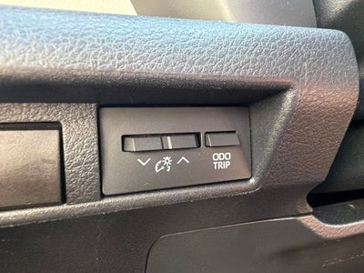 2021 Toyota Sienna XLE 8 Passenger