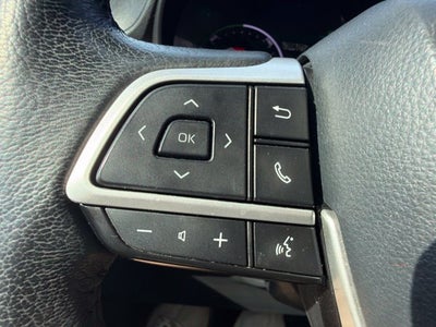 2021 Toyota Sienna XLE 8 Passenger