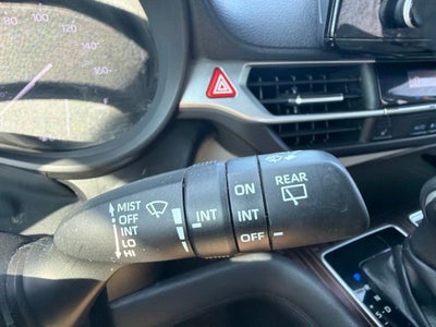 2021 Toyota Sienna XLE 8 Passenger