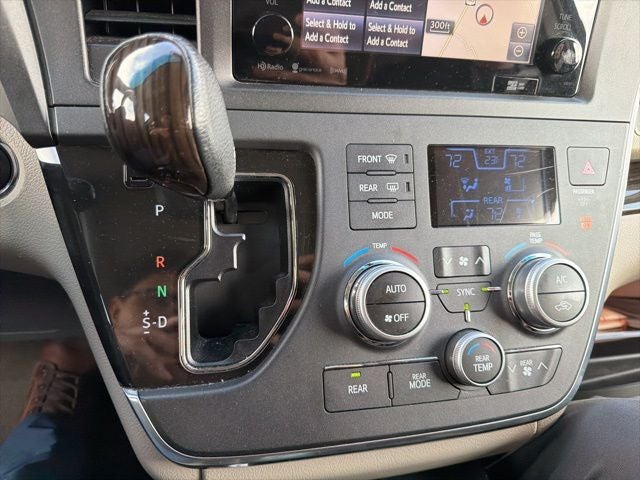 2017 Toyota Sienna XLE 8 Passenger