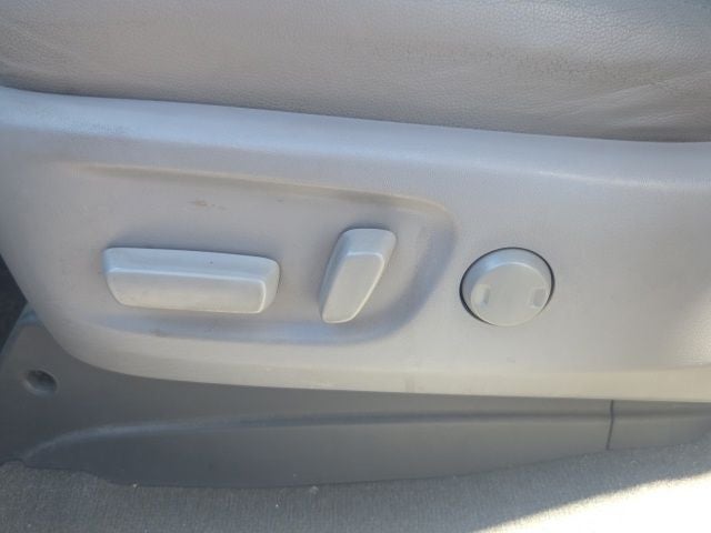 2017 Toyota Sienna XLE 8 Passenger