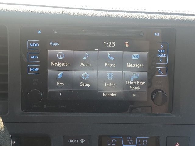 2017 Toyota Sienna XLE 8 Passenger