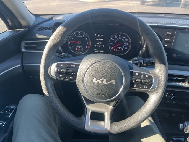 2022 Kia K5 LXS