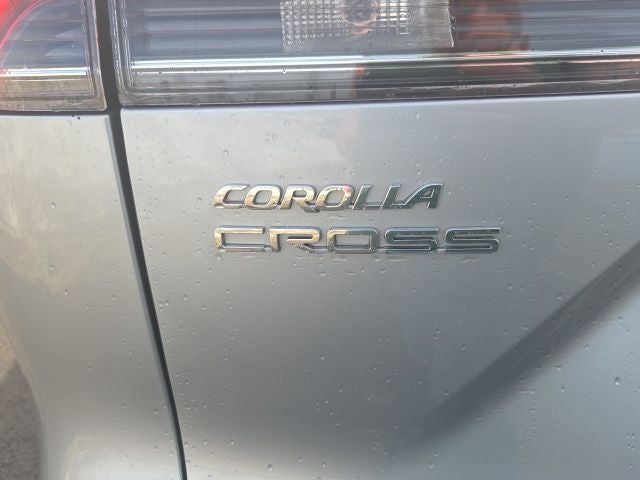 2024 Toyota Corolla Cross XLE