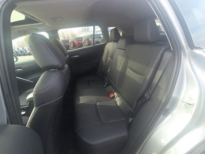 2024 Toyota Corolla Cross XLE