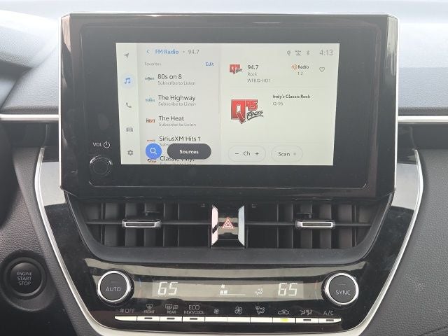 2024 Toyota Corolla Cross XLE