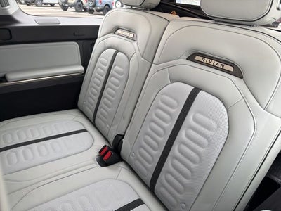 2024 Rivian R1S Adventure