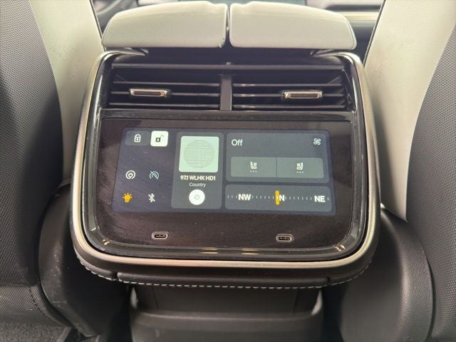 2024 Rivian R1S Adventure