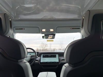 2024 Rivian R1S Adventure