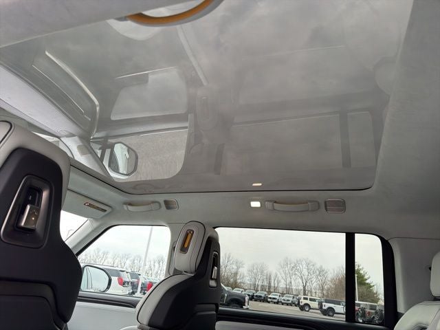 2024 Rivian R1S Adventure