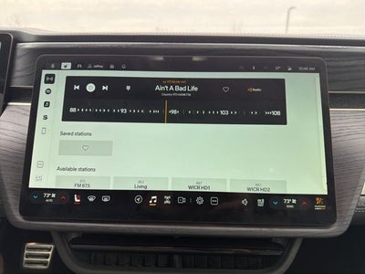 2024 Rivian R1S Adventure