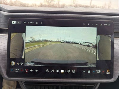 2024 Rivian R1S Adventure