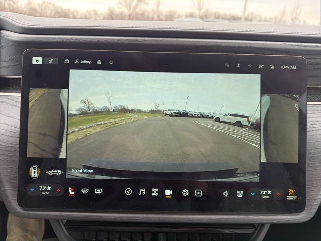 2024 Rivian R1S Adventure