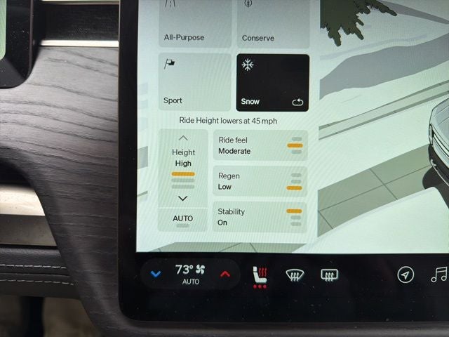 2024 Rivian R1S Adventure