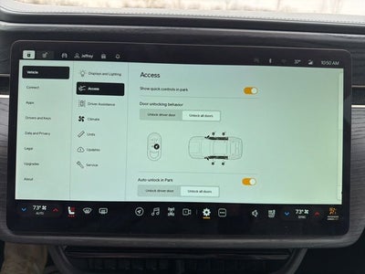 2024 Rivian R1S Adventure