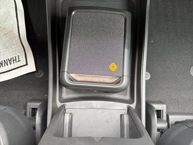 2024 Rivian R1S Adventure