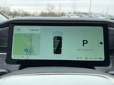 2024 Rivian R1S Adventure