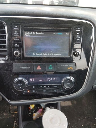 2016 Mitsubishi Outlander SE