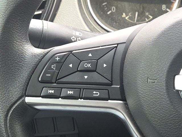 2020 Nissan Rogue Sport SV