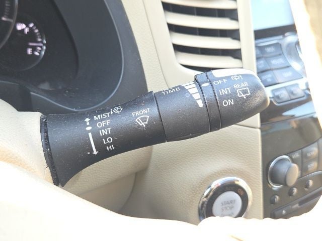 2012 INFINITI FX35 Base