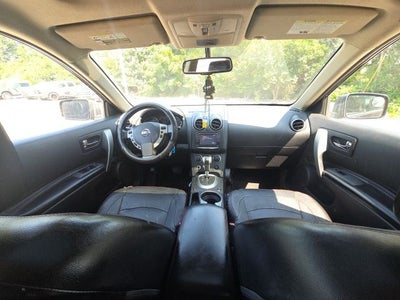 2011 Nissan Rogue SV