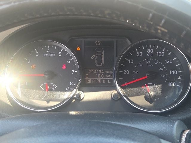 2011 Nissan Rogue SV