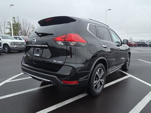 2017 Nissan Rogue SL