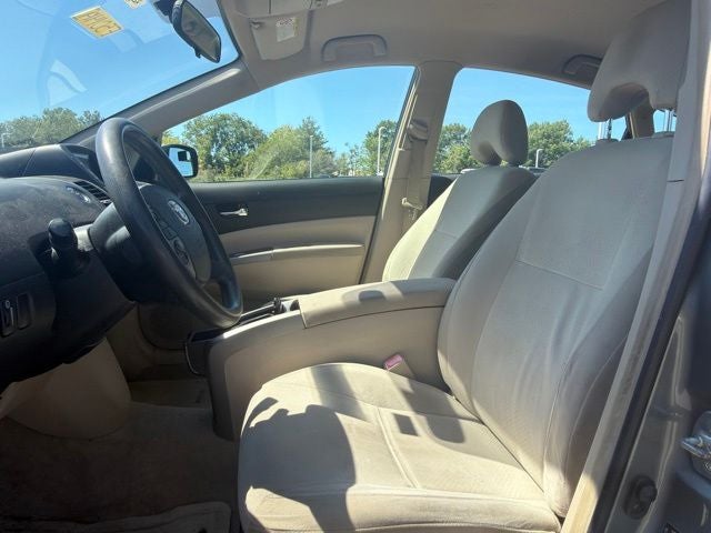 2005 Toyota Prius Base