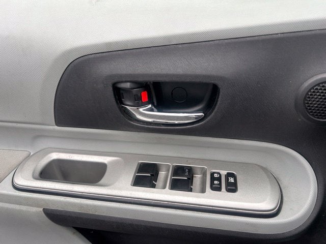 2012 Toyota Prius c Four