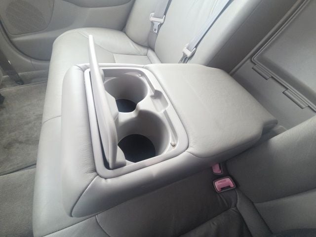 2004 Lexus ES 330