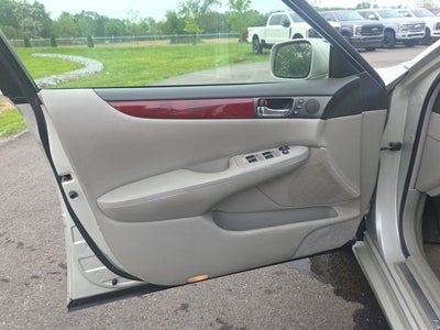 2004 Lexus ES 330