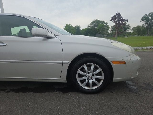 2004 Lexus ES 330