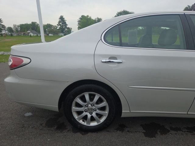 2004 Lexus ES 330