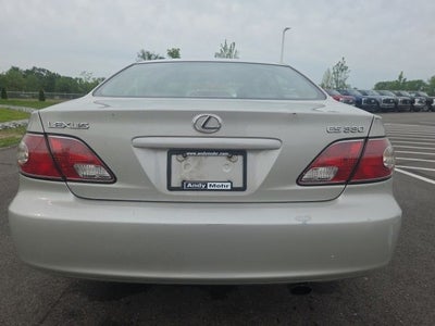 2004 Lexus ES 330