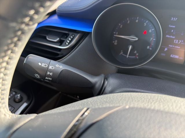 2020 Toyota C-HR XLE