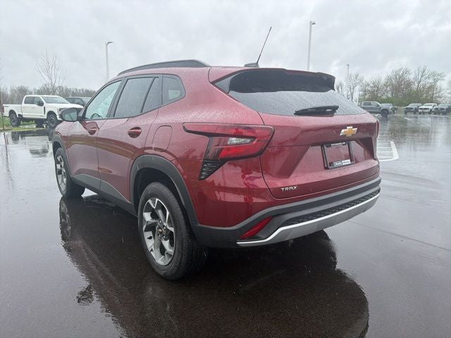 2024 Chevrolet Trax LT