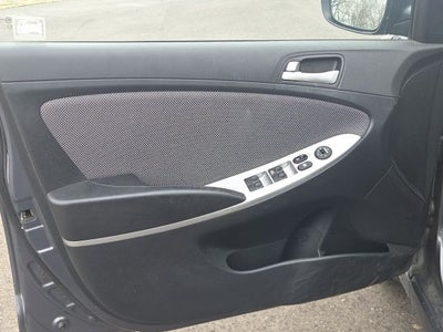 2012 Hyundai Accent GS