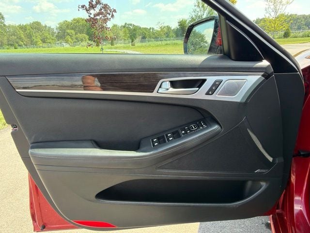 2019 Genesis G80 3.8