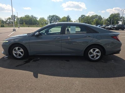 2021 Hyundai Elantra SE