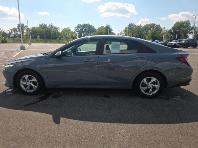 2021 Hyundai Elantra SE