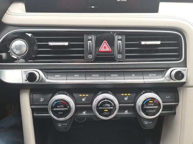 2023 Genesis G70 2.0T